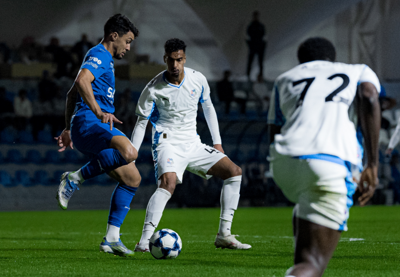 صور | الهلال يخسر أمام نيوم في مباراة ودية استعدادًا لدوري روشن
