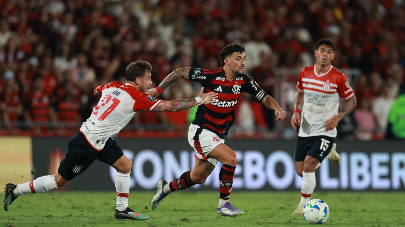 فلامنجو يوضح موقف دي أراسكايتا من الانتقال إلى دوري روشن