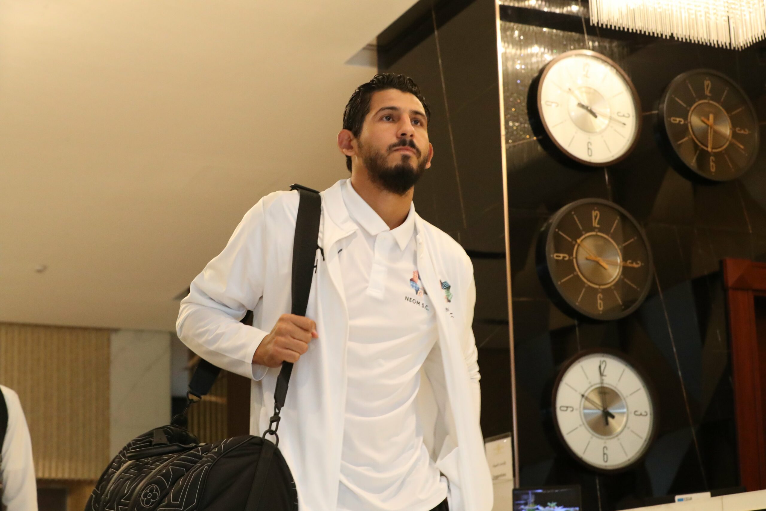 موقف إنساني من حجازي يلفت الأنظار بعد فوز الاتحاد