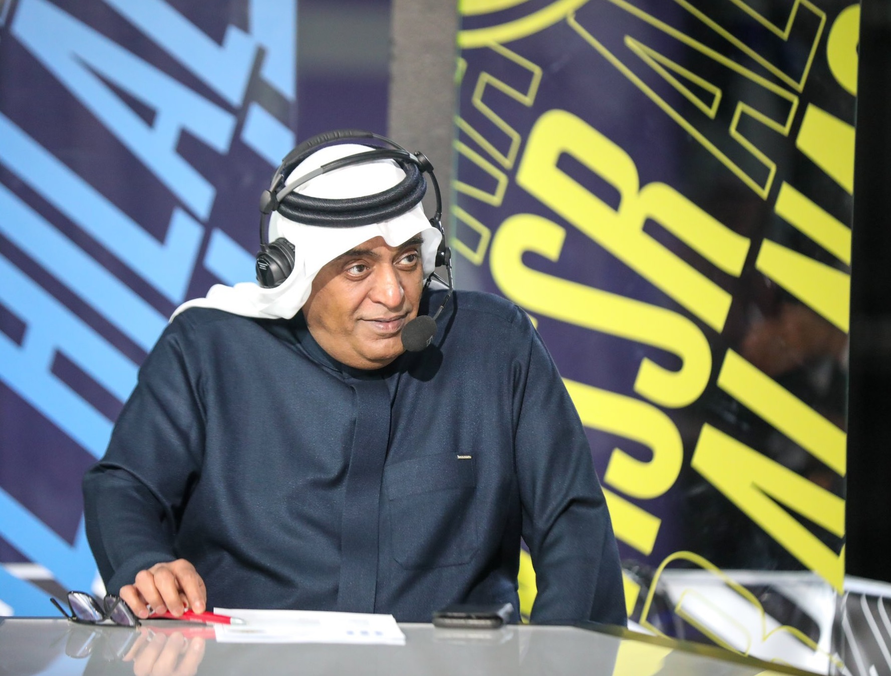 وليد الفراج يفتح النار على نواف العقيدي بعد إصابة لاعب الأخدود