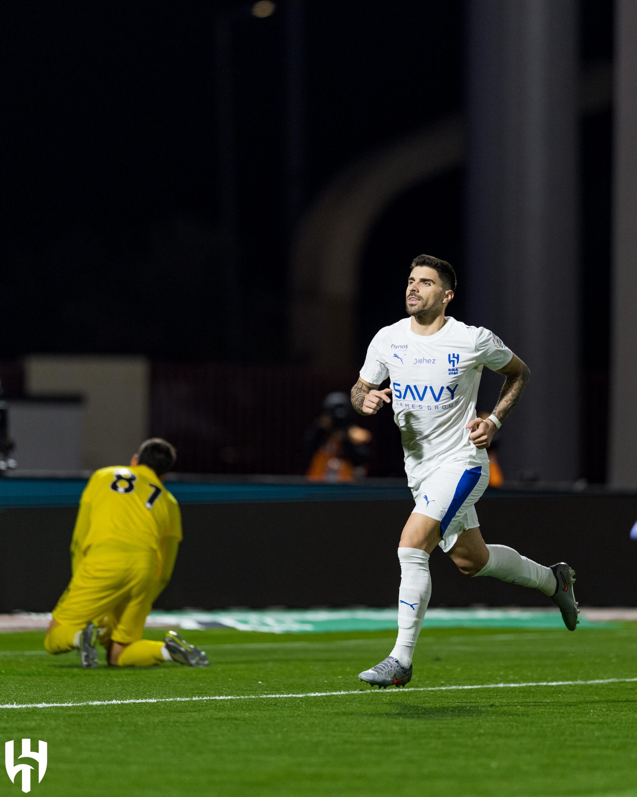 الهلال يحافظ على الفارق.. ترتيب الدوري السعودي بعد نهاية الجولة الـ16