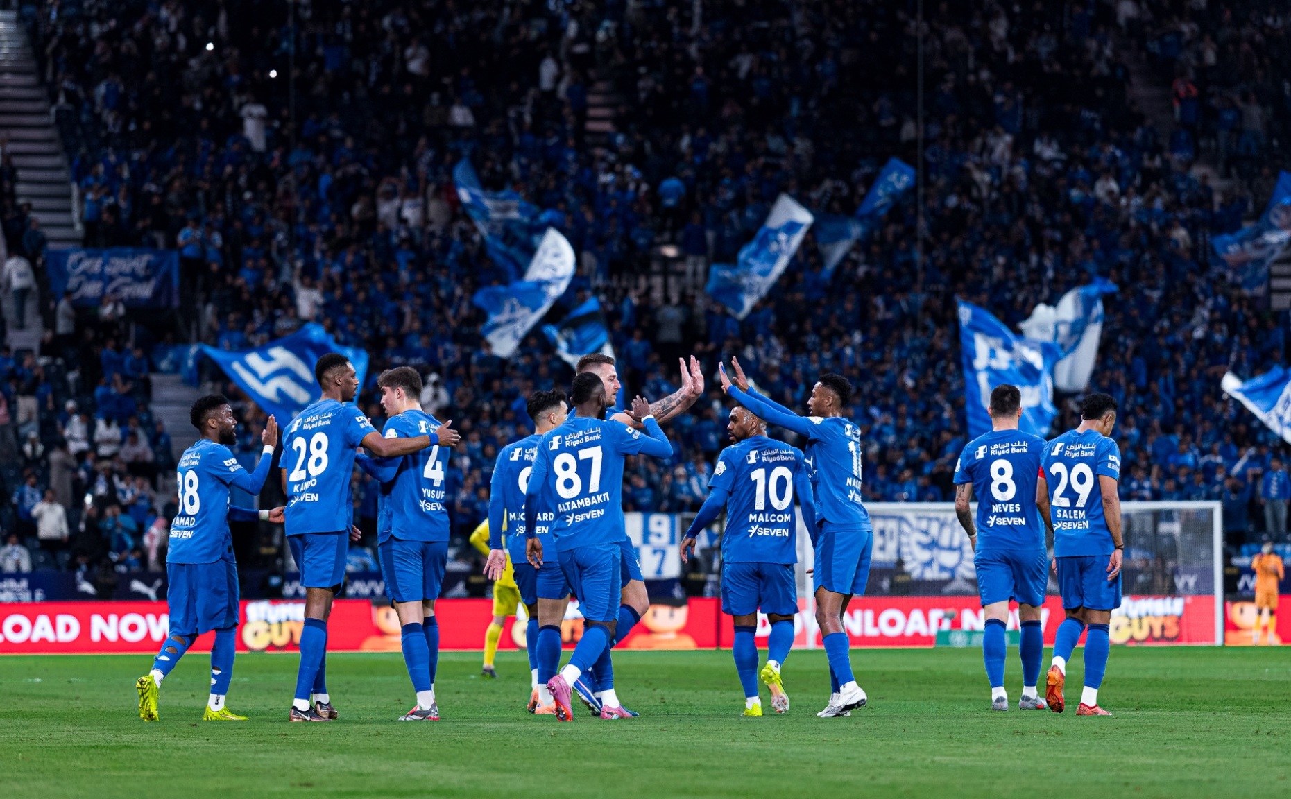 الهلال يتفق مع كورينثيانز البرازيلي للتخلص من صداع هذا المحترف