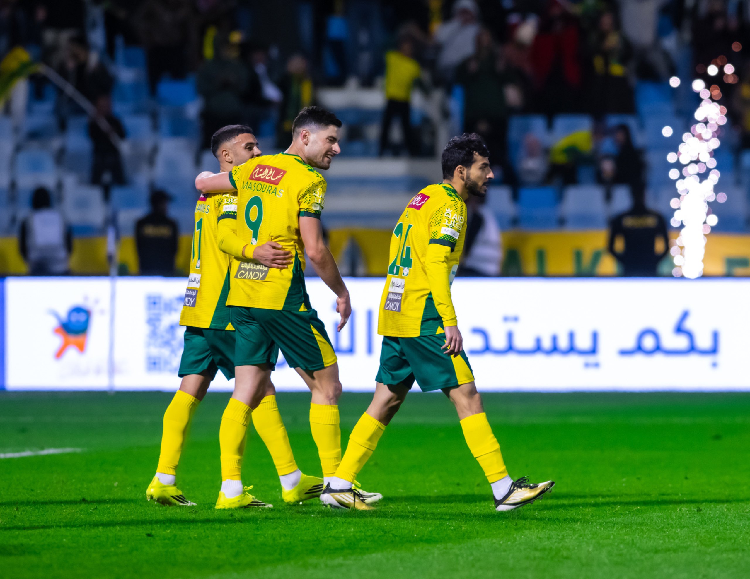 الخليج يحسم موقف هدافه قبل قمة الفيحاء في دوري روشن