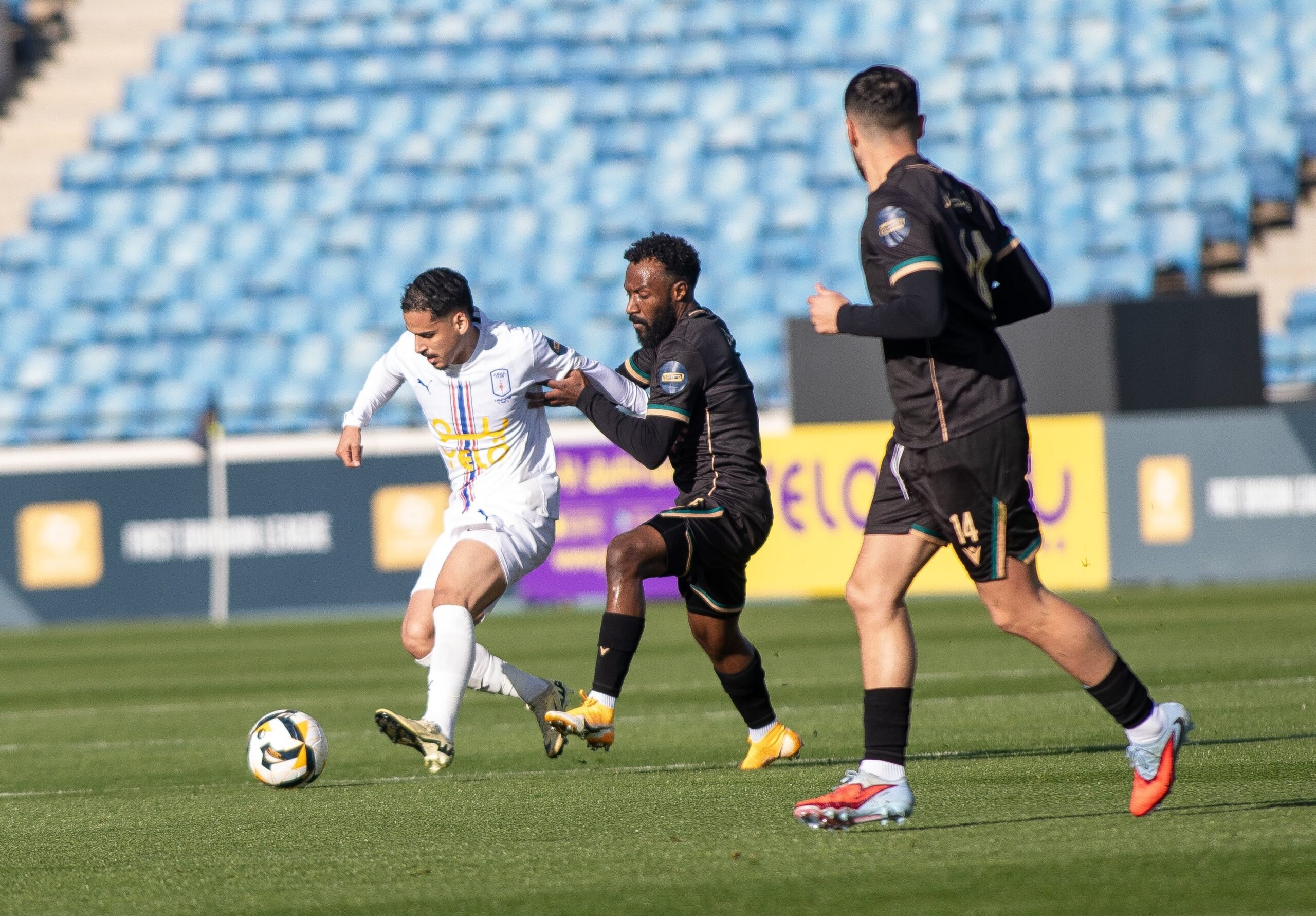 ختام الجولة الـ15 من دوري يلو.. أبها يعزز صدارته بفوز مثير على الدرعية