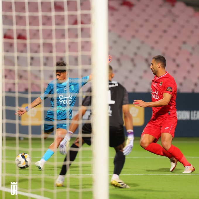 صور | العروبة يعبر الوحدة بصعوبة ويواصل مطاردة الصدارة في دوري يلو