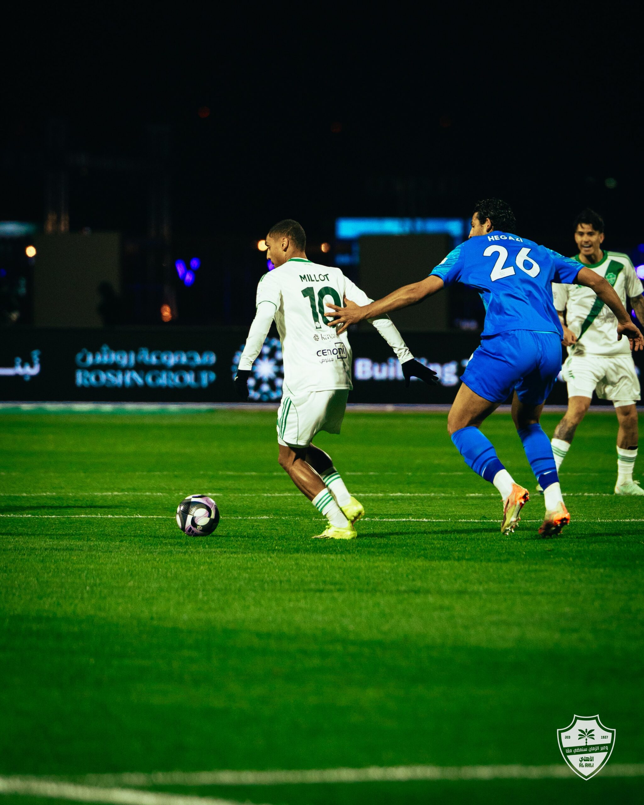 الكشف عن سبب إغلاق أضواء ملعب مباراة نيوم والأهلي