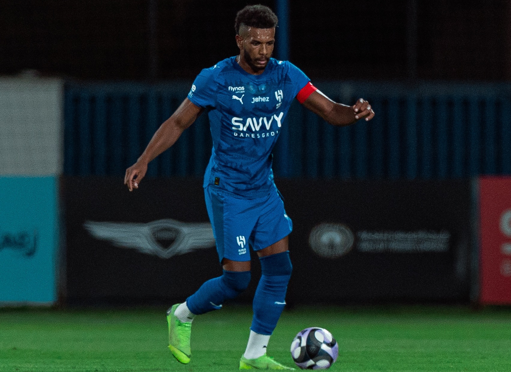 نادٍ مهدد بالهبوط يطرق أبواب الهلال لضم البليهي