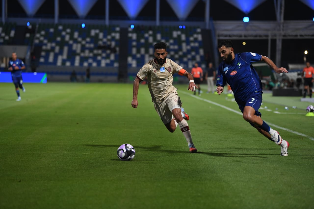 التشكيل الرسمي لمباراة الفتح ضد الفيحاء في دوري روشن