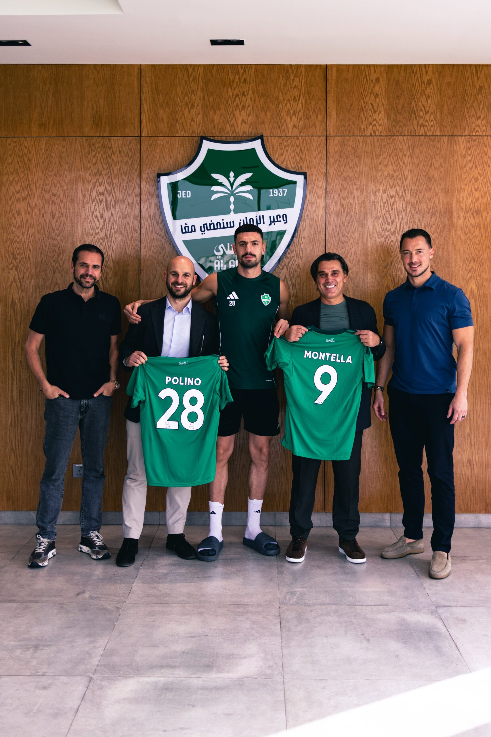 زيارة خاصة من مدرب تركيا للاطمئنان على نجم الأهلي