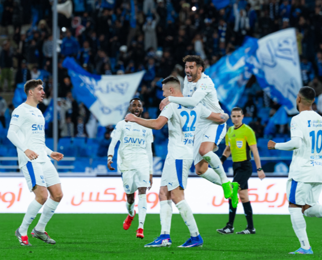 هيمنة للهلال والاتحاد.. إعلان التشكيلة المثالية للجولة 12 من دوري روشن