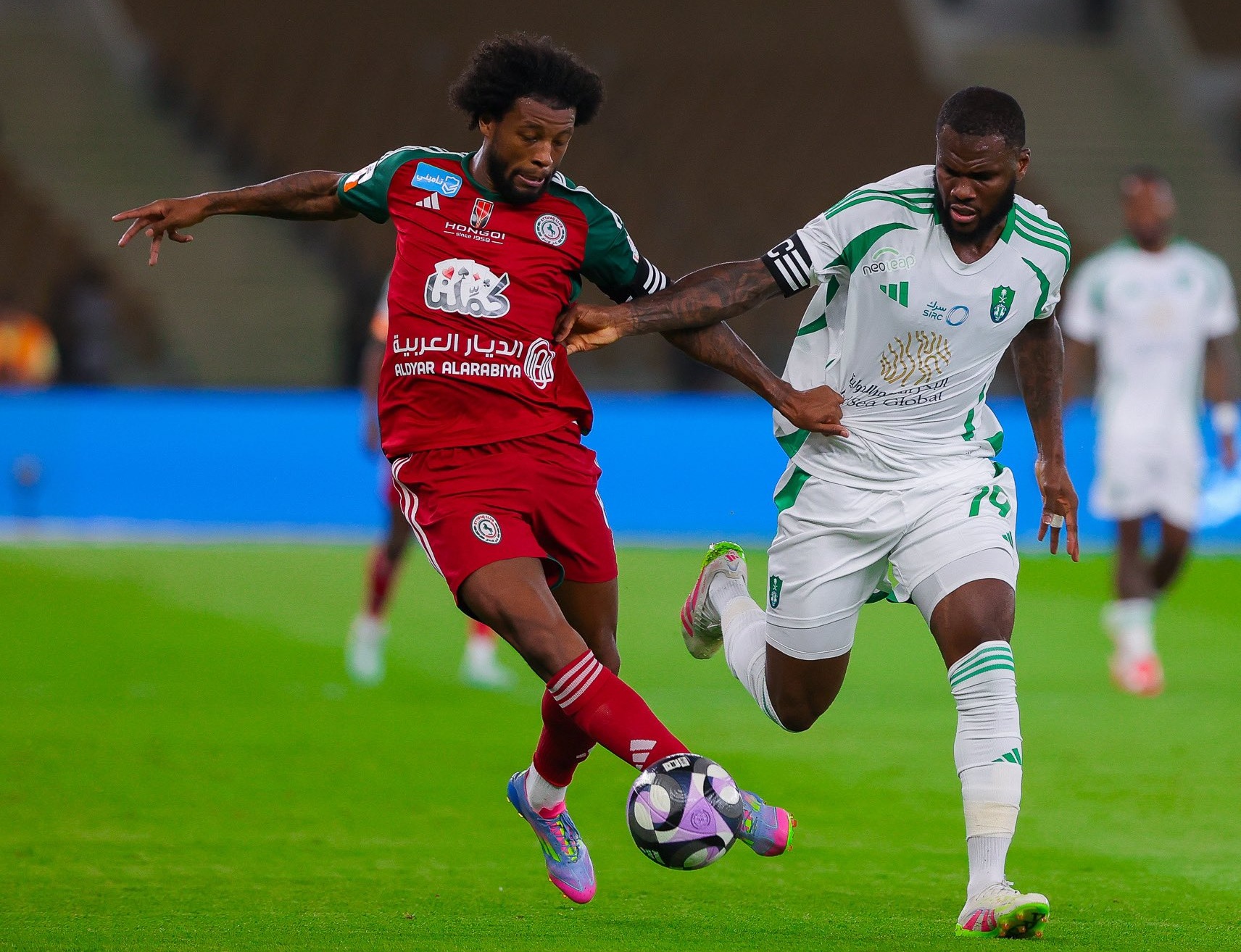 موعد مباراة الأهلي ضد الاتفاق في دوري روشن.. والقنوات الناقلة