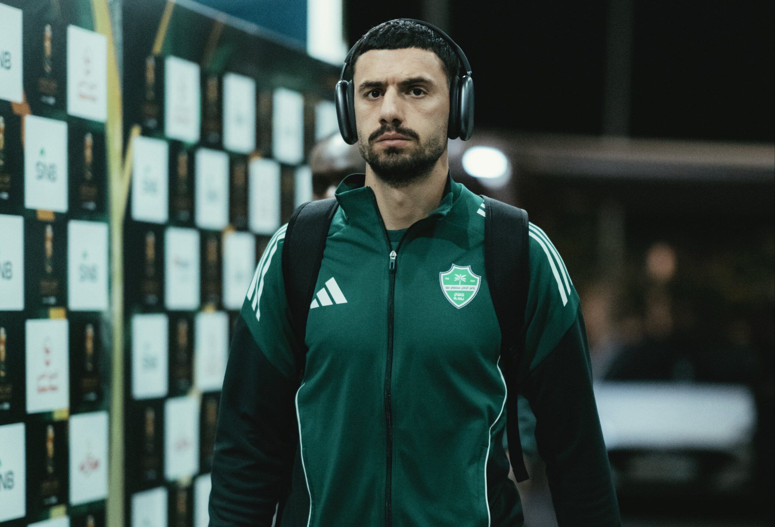 ديميرال يترقب الضوء الأخضر قبل كلاسيكو الهلال.. ويايسله يرفض المجازفة