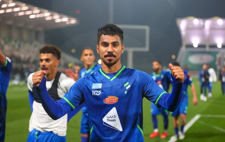 الفتح يرد على عرض الهلال التعاقد مع سعيد باعطية