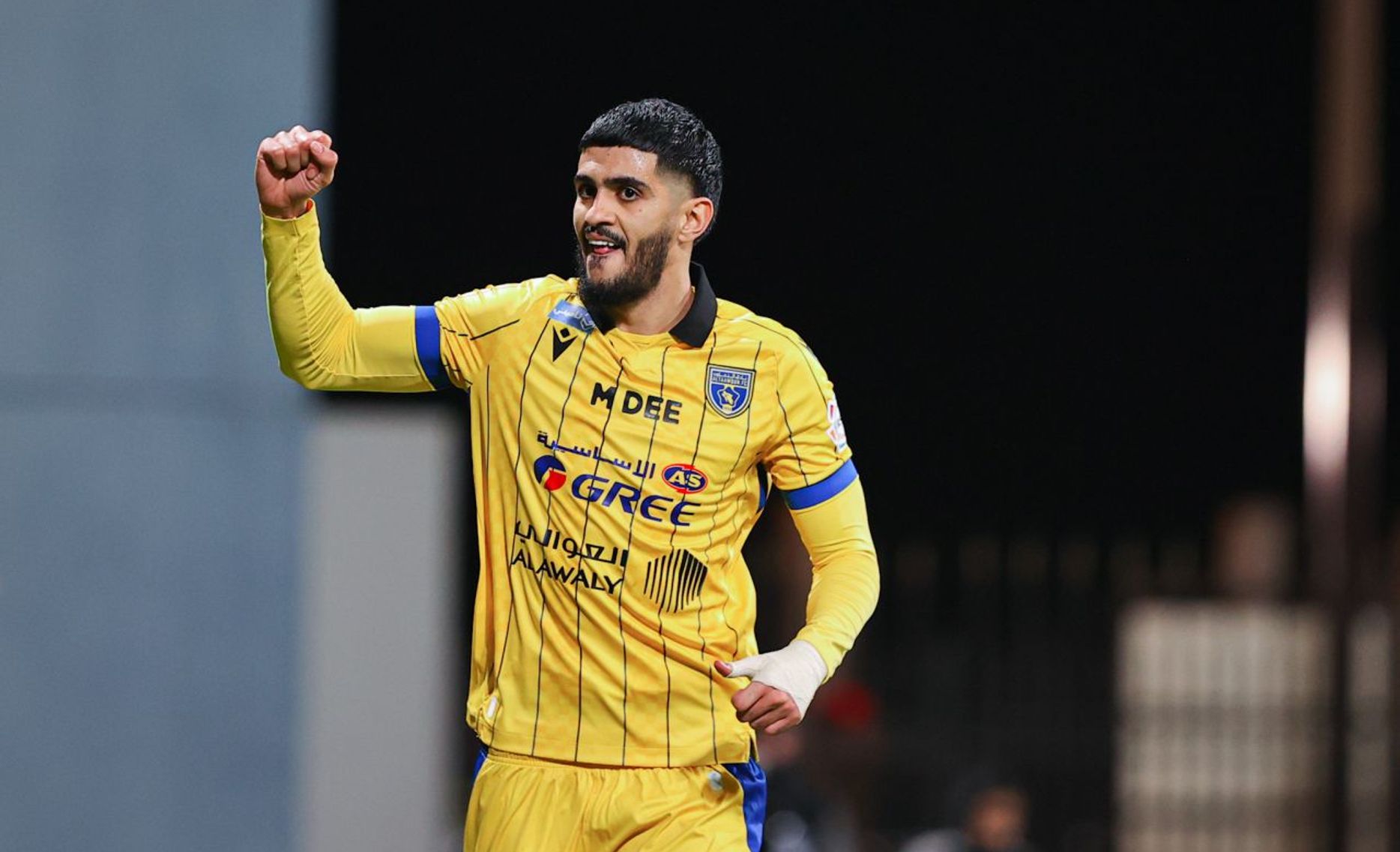 انسحاب مفاجئ للقادسية من مفاوضات وليد الأحمد