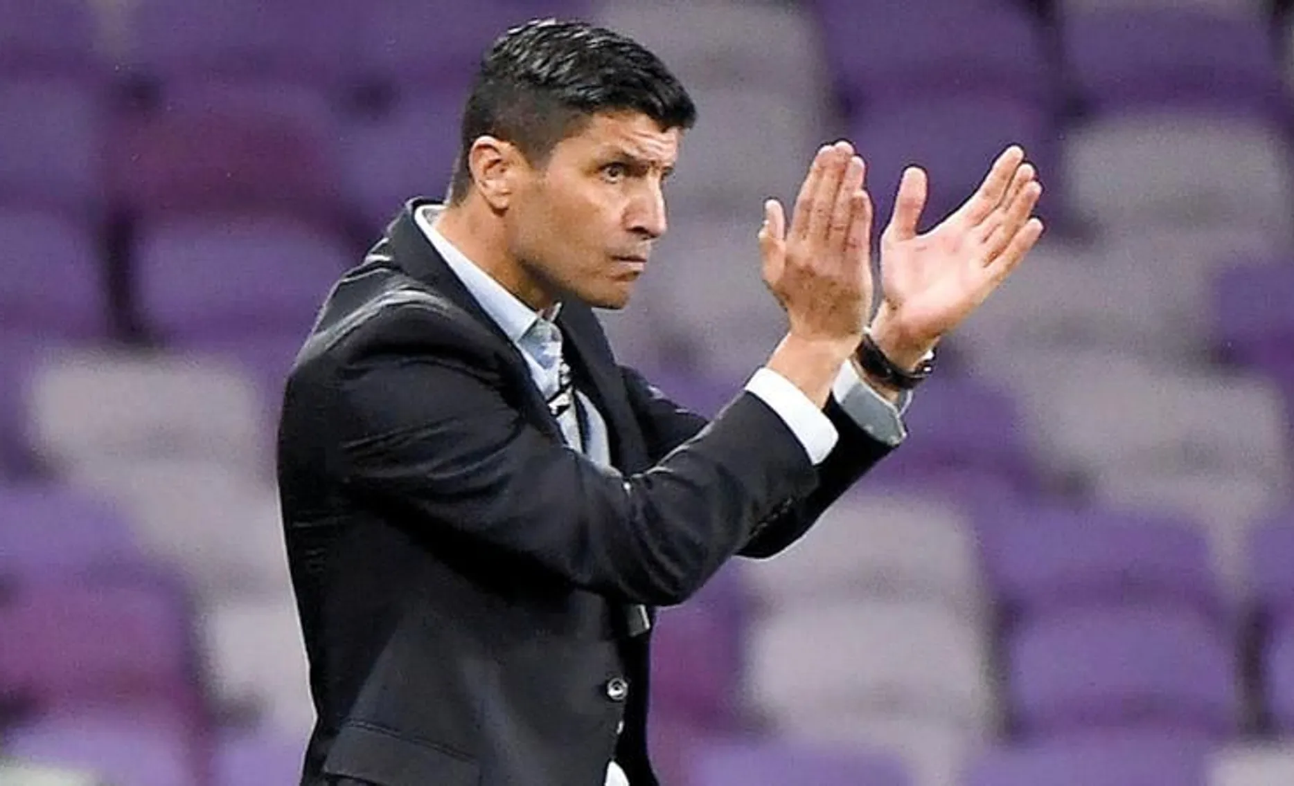 إيمانويل يكشف سر تعثر الفيحاء وكيفية الخروج من الأزمة