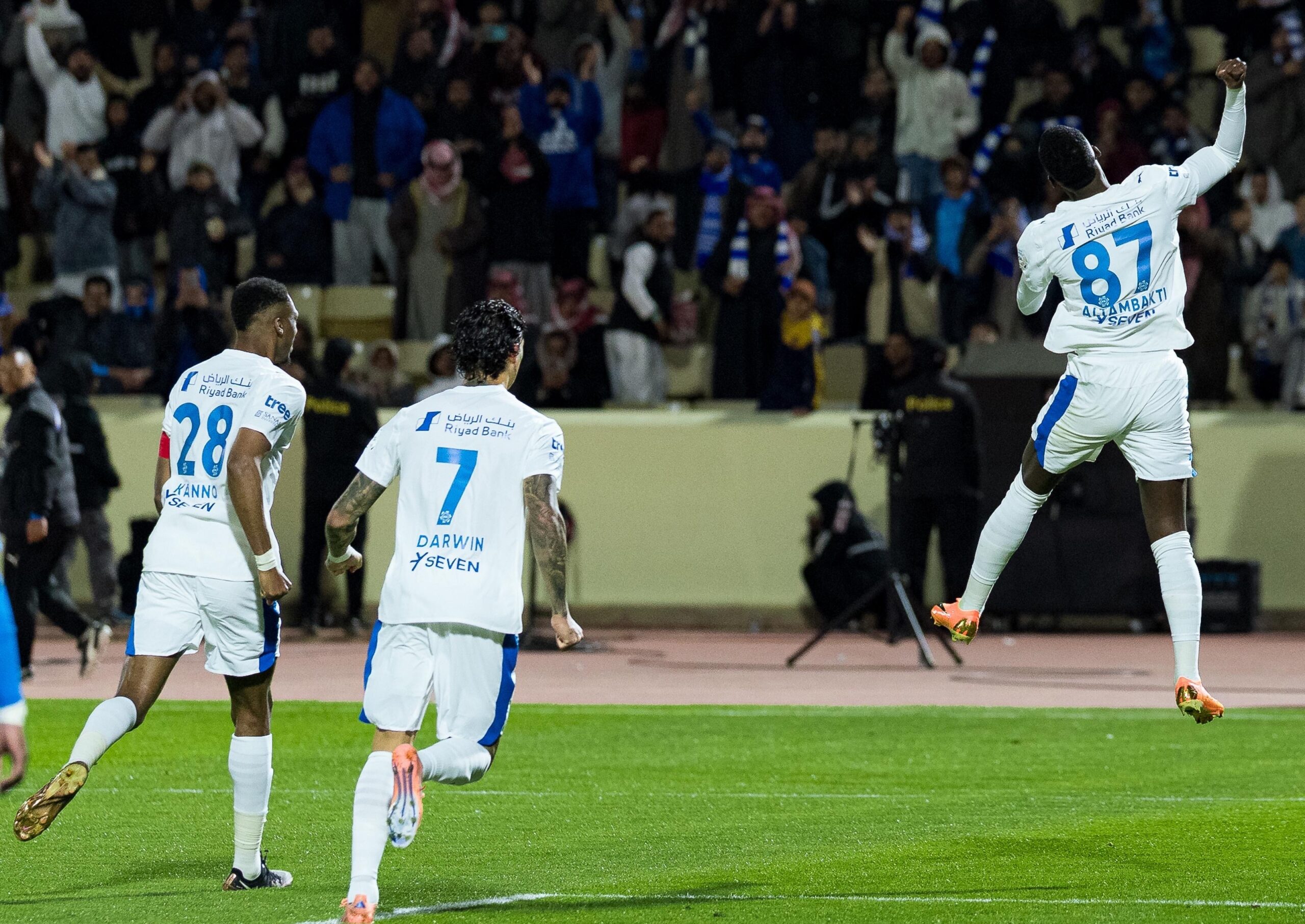 حصاد الجولة 16.. الهلال يحطم الأرقام القياسية والخليج يواصل عروضه الهجومية