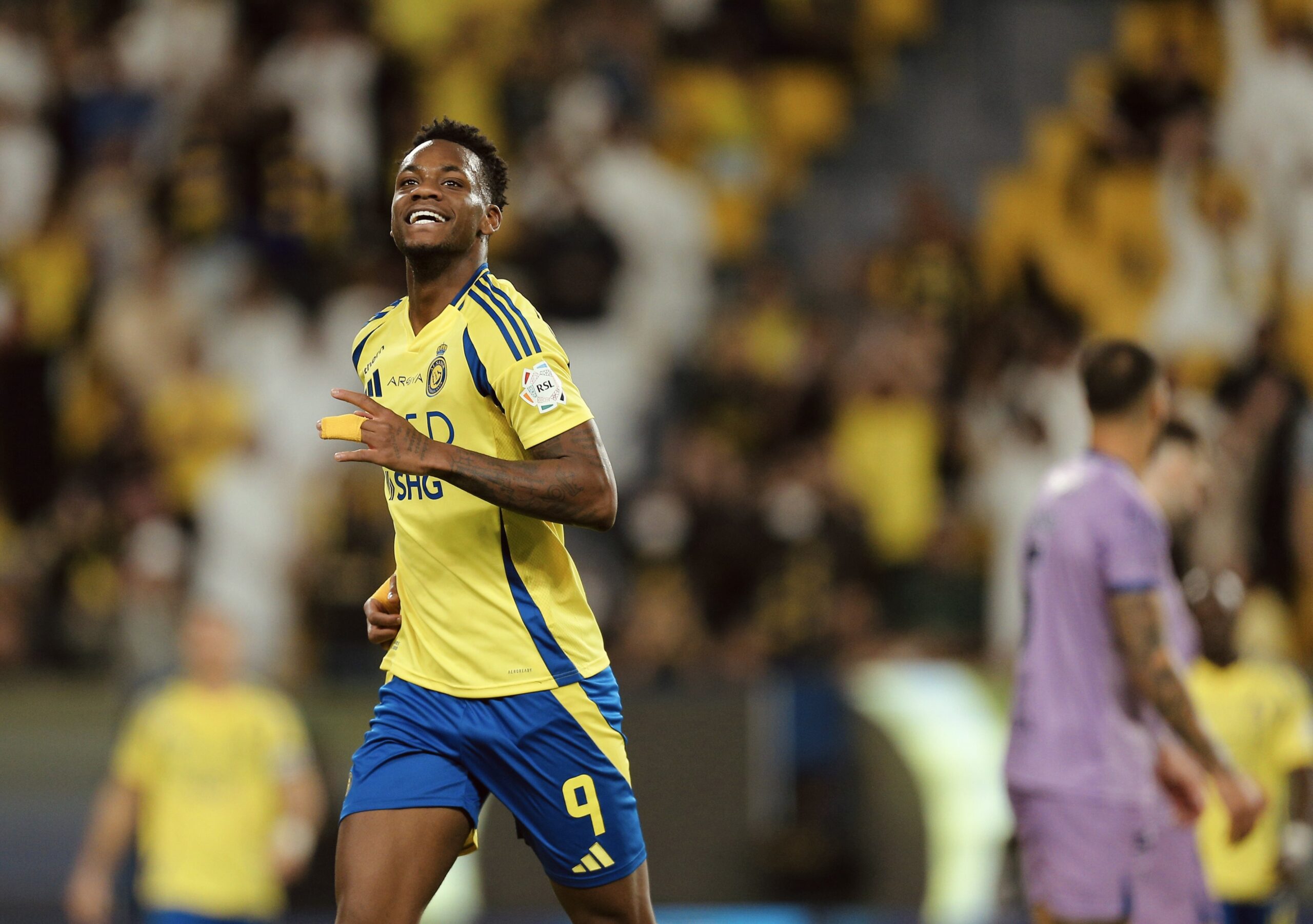 عرض إيطالي مفاجئ لخطف مهاجم النصر