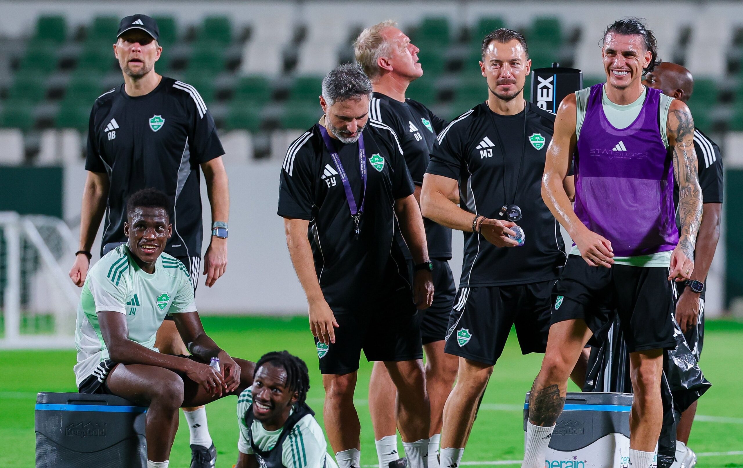 يايسله يتلقى خبرًا سارًا قبل الجولة 15.. ثنائي الأهلي يعود في توقيت حاسم