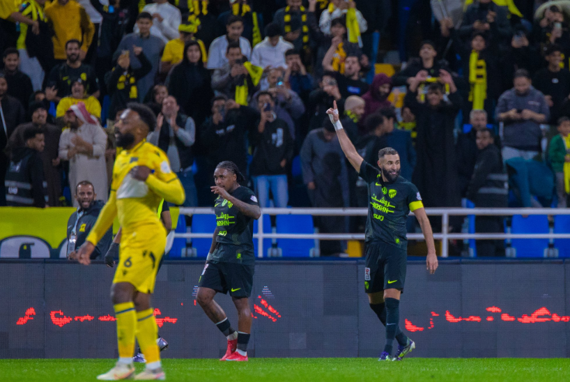 عاجل | التشكيل الرسمي.. بنزيما في هجوم الاتحاد ضد التعاون في دوري روشن