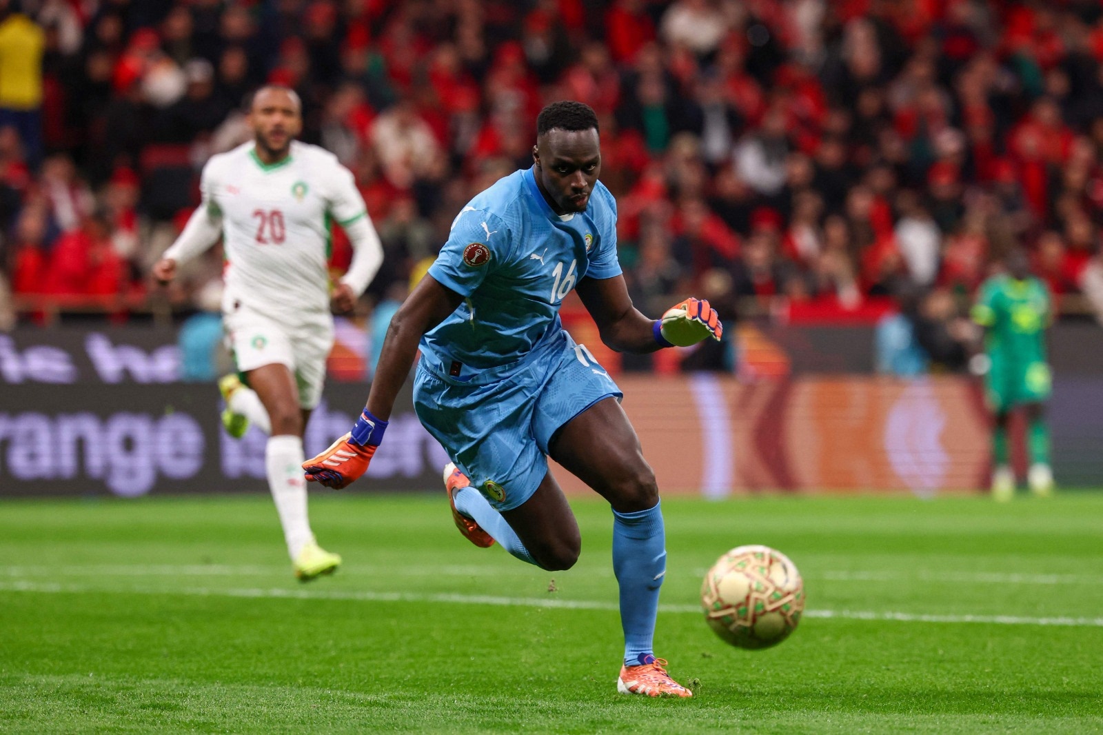 عودة بطل أفريقيا.. ميندي يصل جدة قبل مواجهة الأهلي ضد نيوم