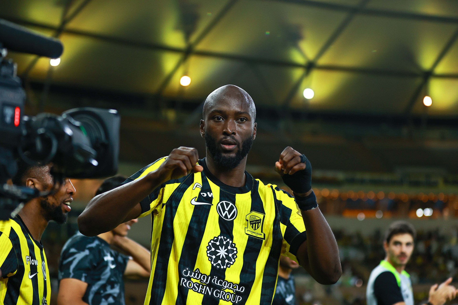 صور | الاتحاد يخطف فوزًا صعبًا من الخليج بهدف دانيلو