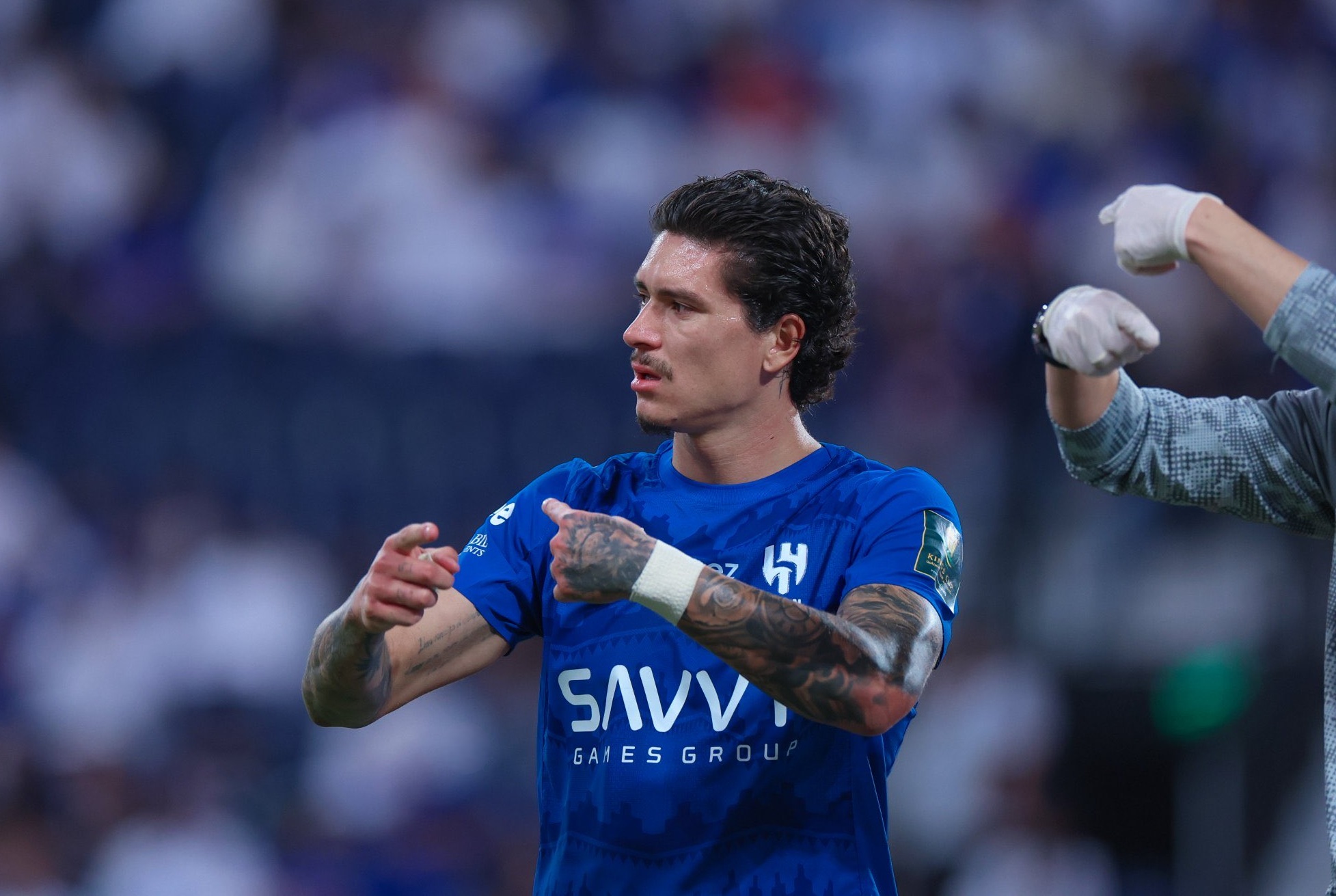 داروين نونيز يوضح موقفه من الرحيل عن الهلال