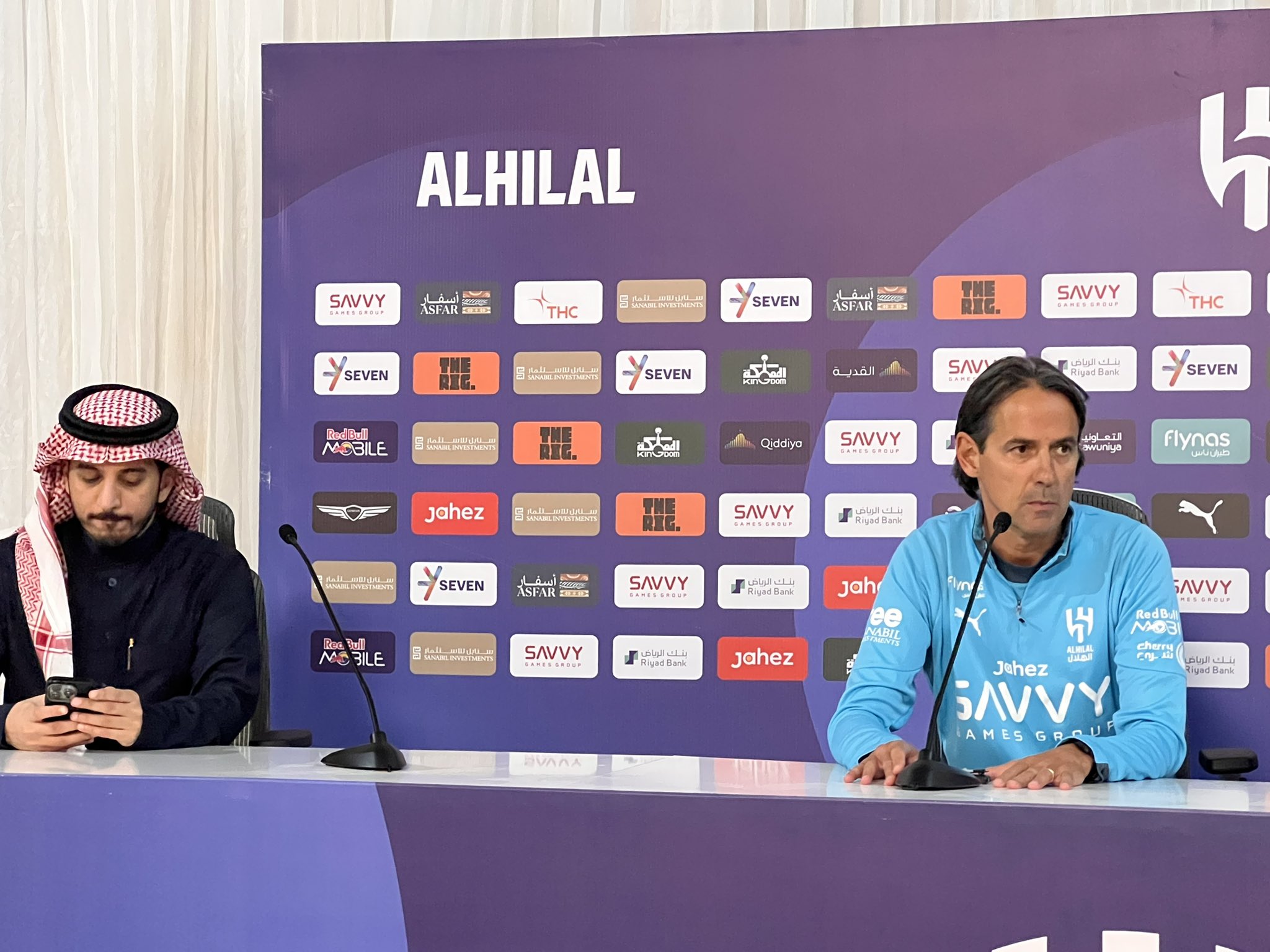 قبل مباراة الهلال والأهلي.. إنزاجي يعلق على موقف بنزيما وقادر ميتي