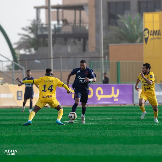 هدف درامي في الوقت القاتل يمنح أبها فوزًا صعبًا على العروبة بدوري يلو