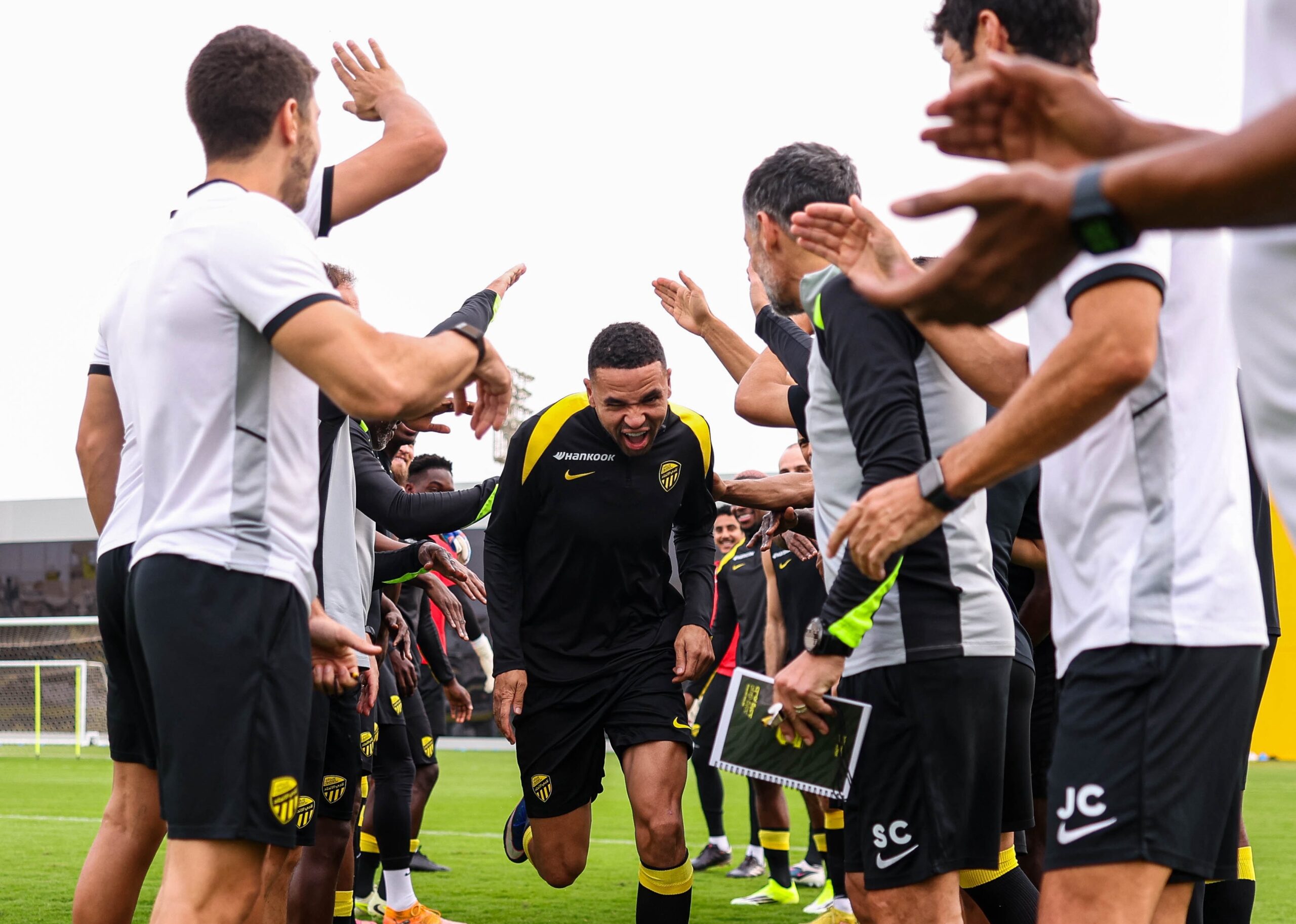 ديابي والنصيري في قائمة الاتحاد لمواجهة النصر