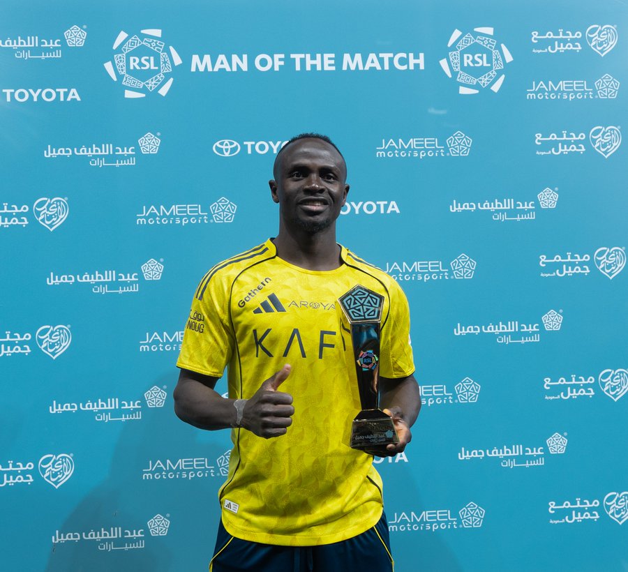 ساديو ماني يحصد جائزة رجل مباراة النصر والاتحاد