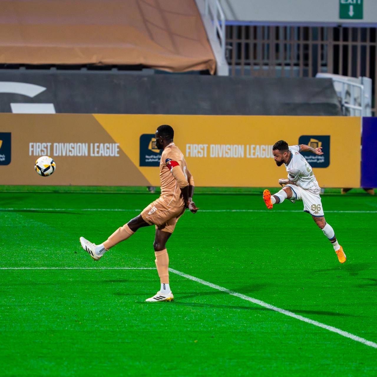 أبها يواصل التحليق.. والعلا ينتصر في القمة باختتام الجولة 22 من دوري يلو