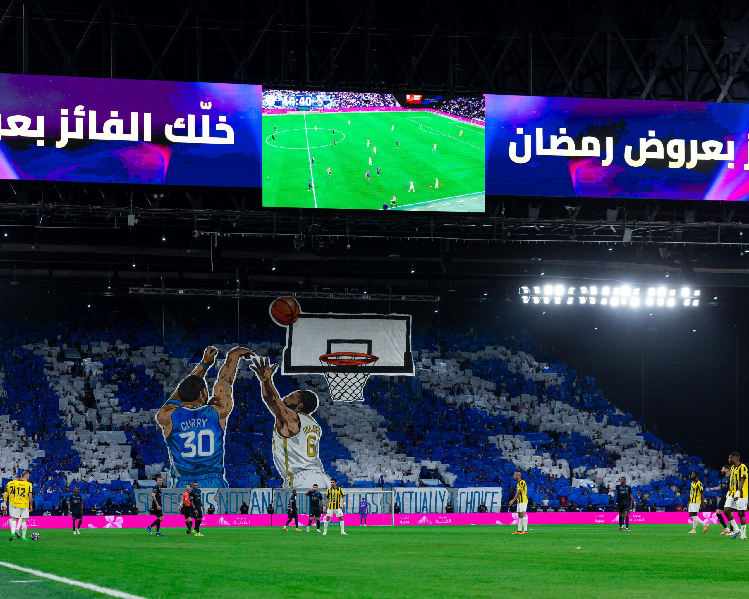 عاجل «تيفو خيالي».. جماهير الهلال تبدع أمام الاتحاد