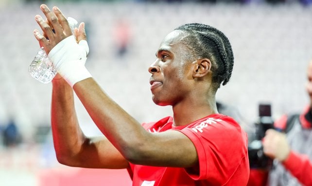 لتعويض رحيل بوابري إلى الهلال.. ميسي على أعتاب نيوم