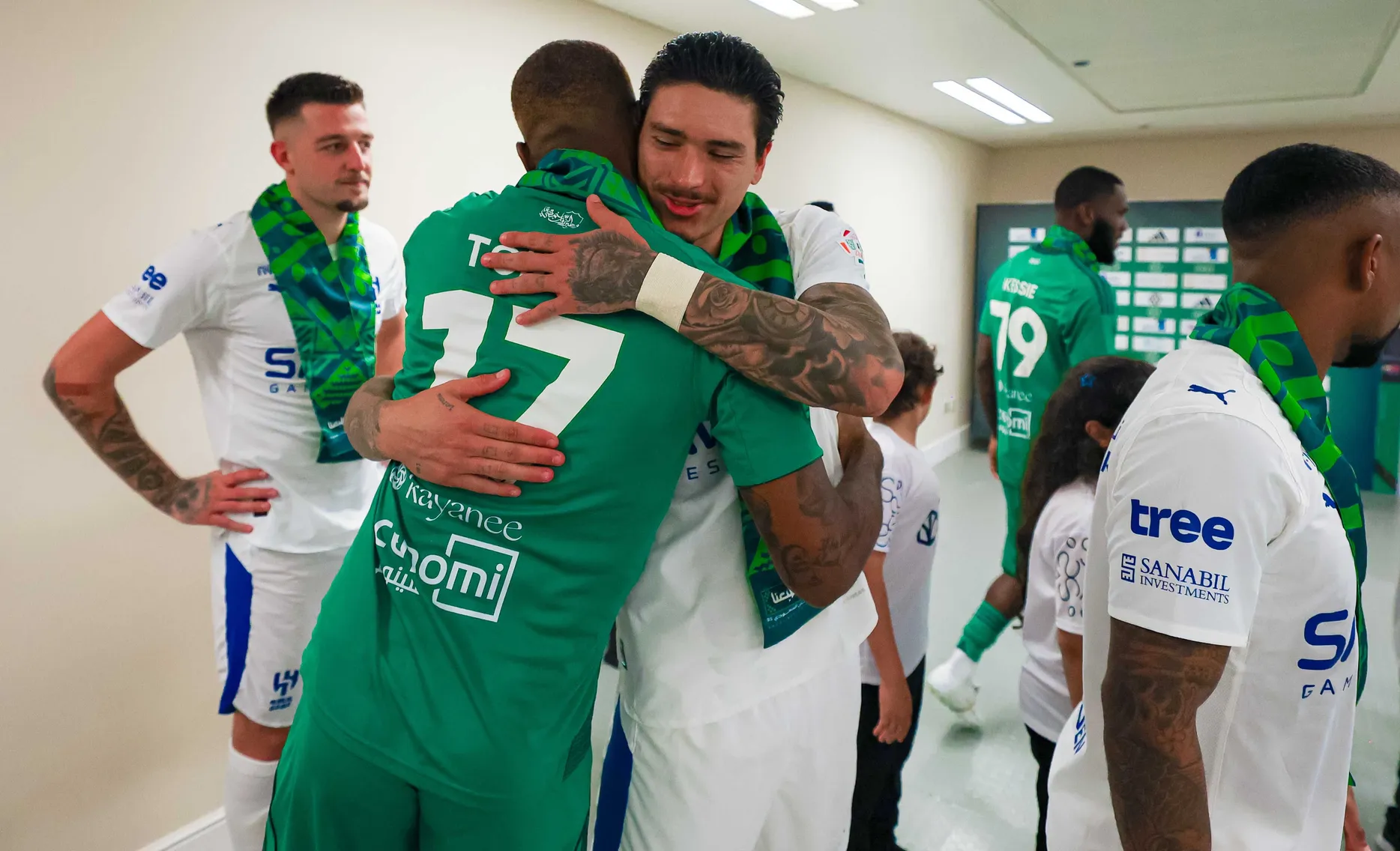 إيفان توني يتفوق على نونيز.. أرقام قياسية في صراع الهلال والأهلي