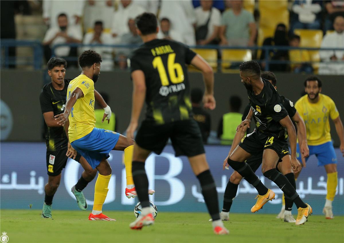 النصر ضد الاتحاد.. أبرز مباريات اليوم الجمعة والقنوات الناقلة