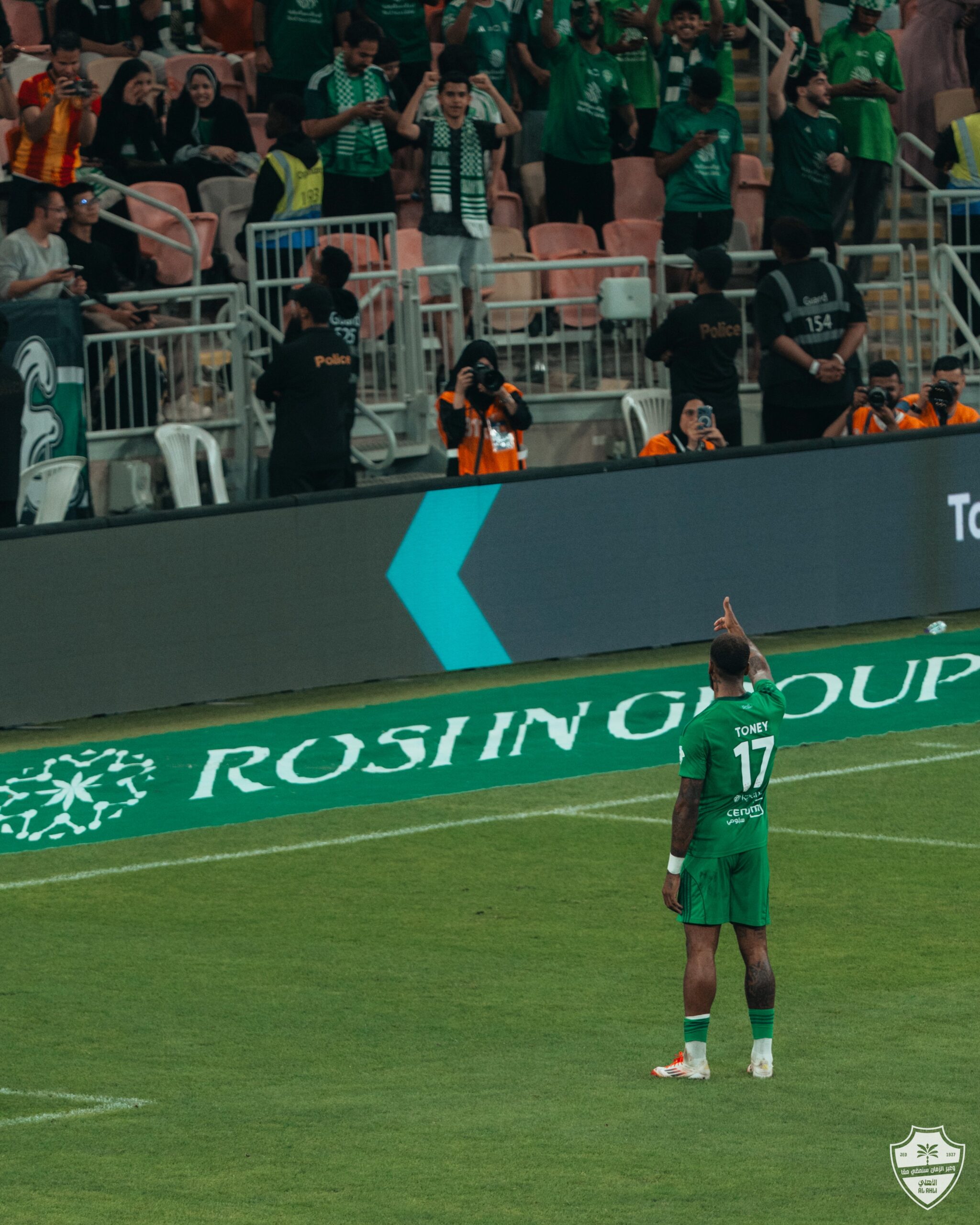 عاجل الأهلي يعبر الحزم ويواصل الضغط على الهلال