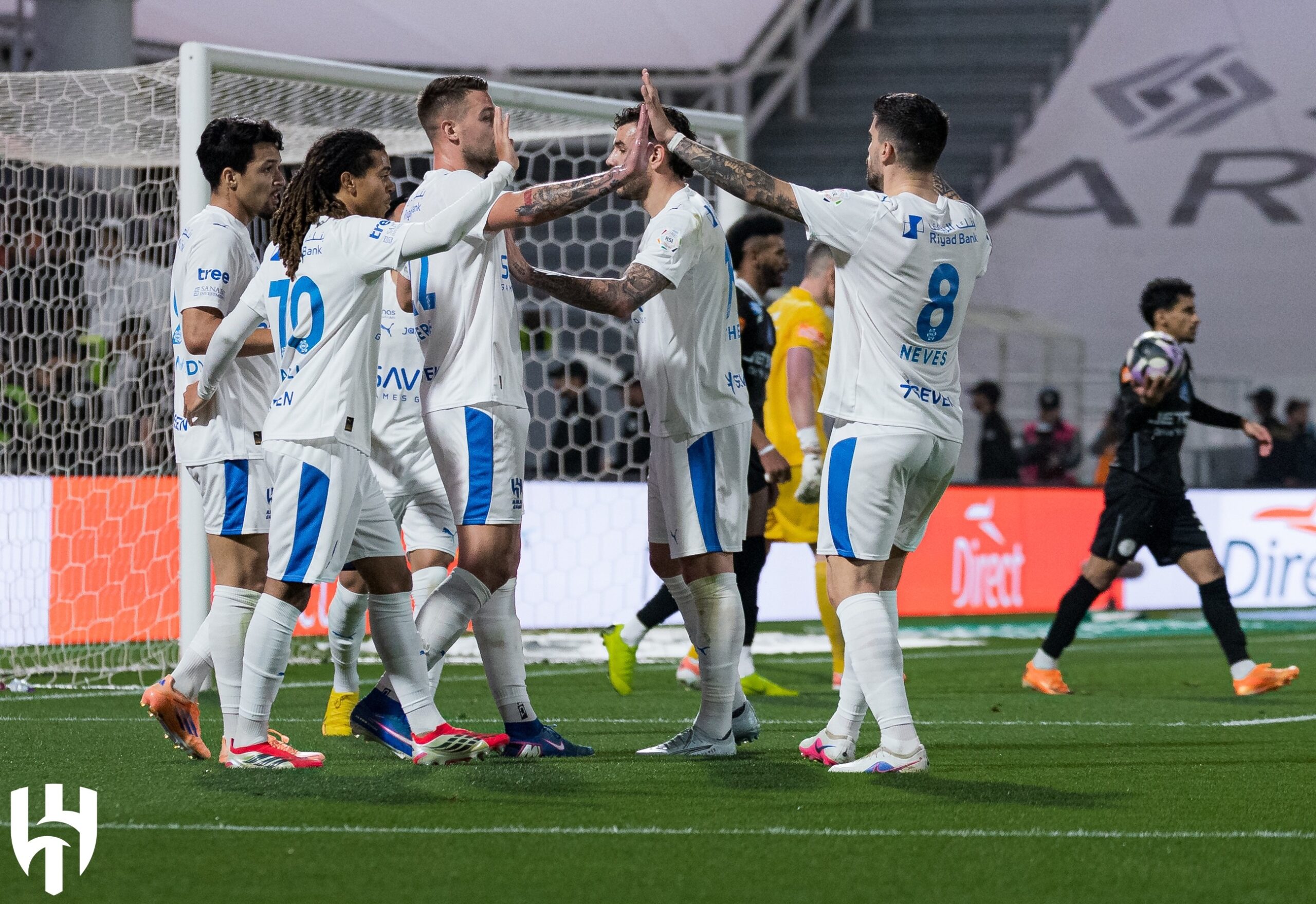 عاجل ديربي الأهداف الثمانية في الرياض.. الهلال يعاقب الشباب بخماسية