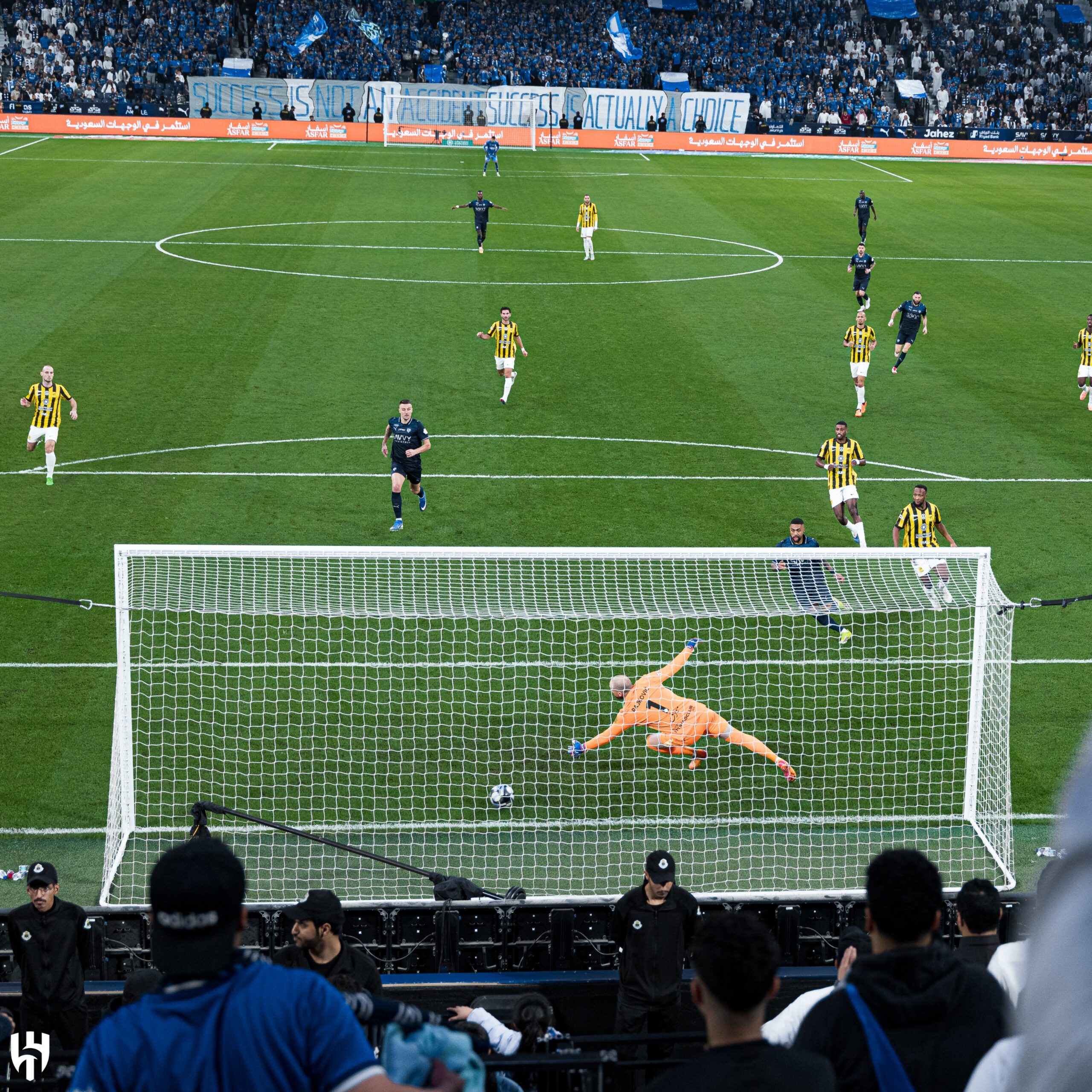عاجل الهلال ضد الاتحاد.. الزعيم يحسم الشوط الأول بهدف مالكوم