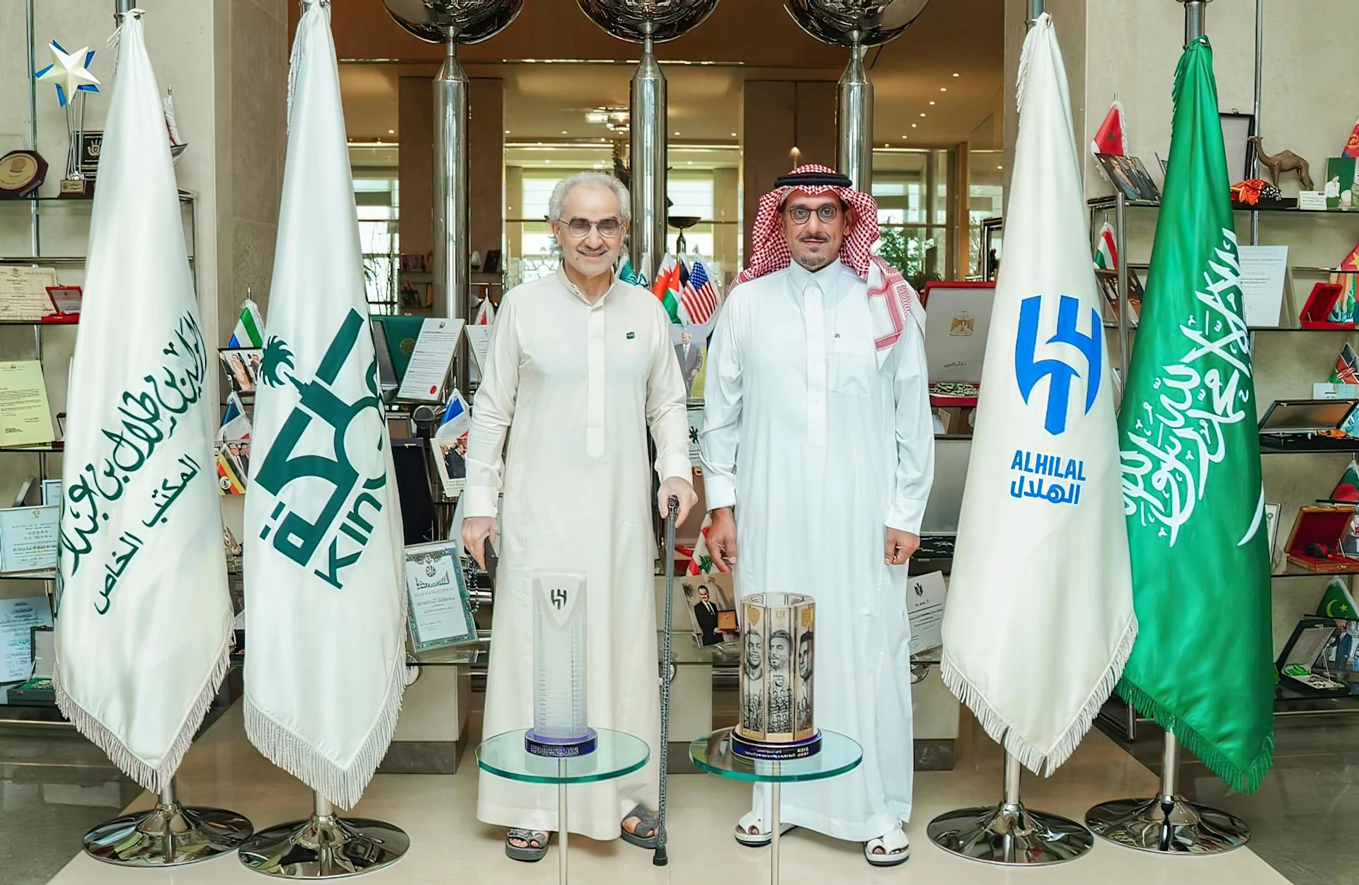 الهلال يشكر الأمير الوليد بن طلال على صفقة بوابري