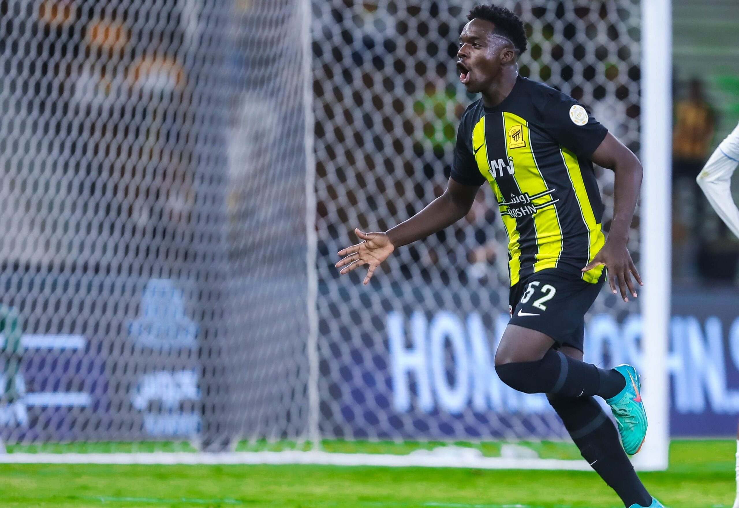 حاجي يقود الهجوم.. تشكيل الاتحاد المتوقع لمواجهة النجمة في دوري روشن