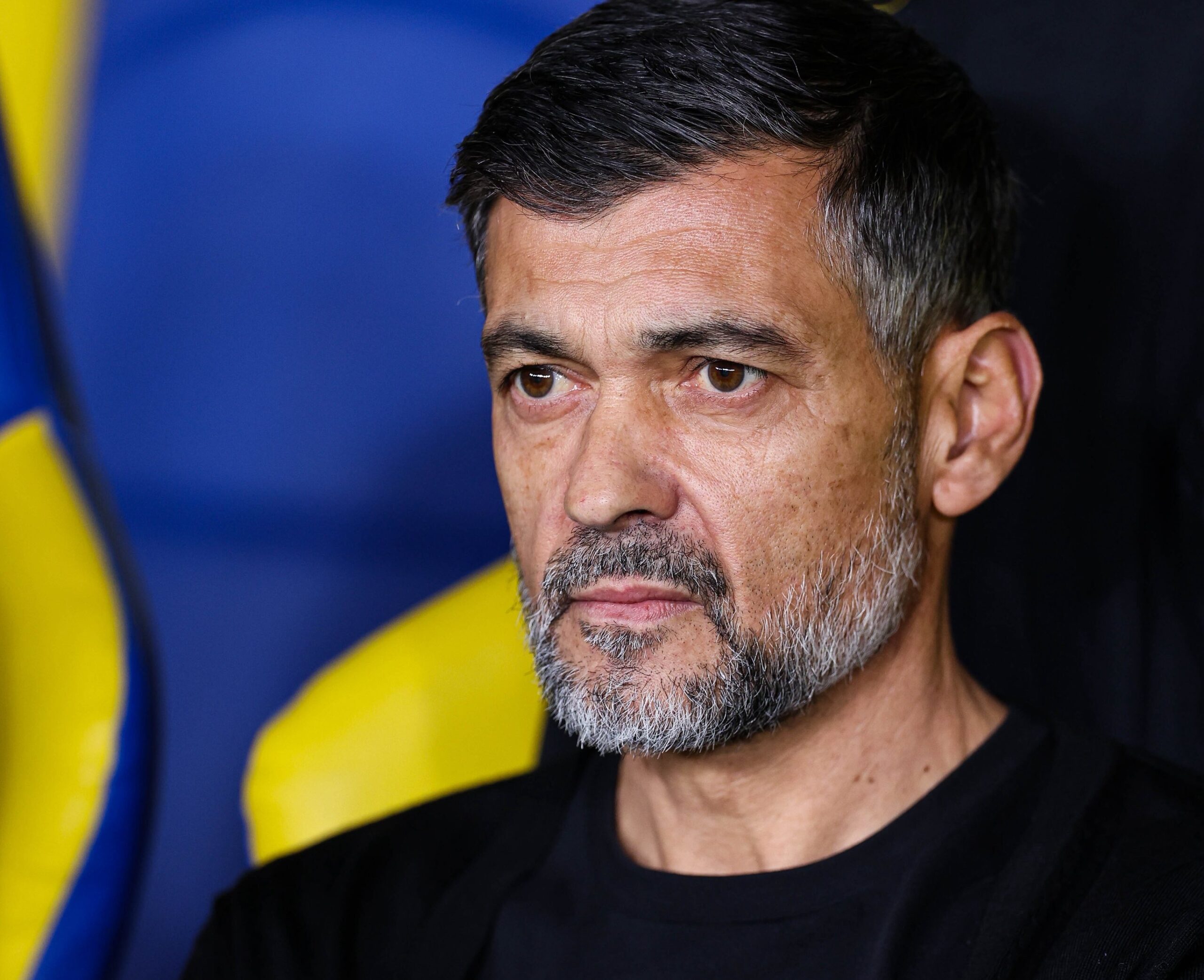 كونسيساو يرشّح صفقة أوروبية لدعم وسط الاتحاد