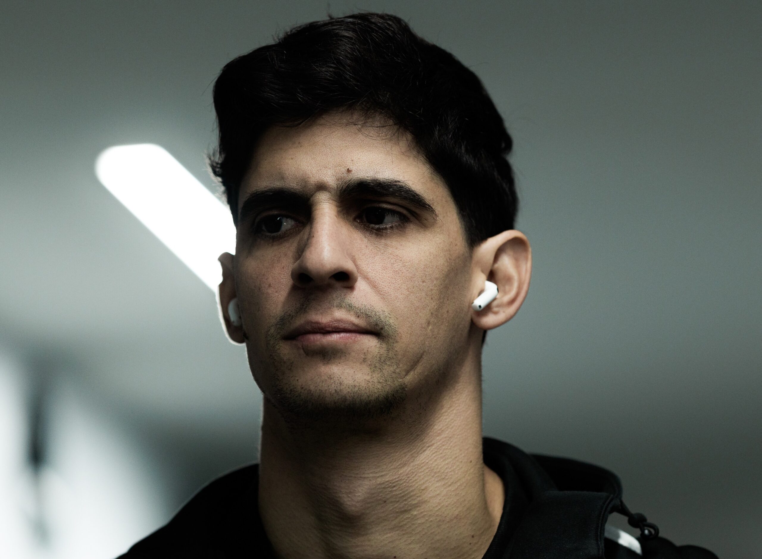 حلم مونومنتال يداعب بونو.. هل يضحي حامي عرين الهلال من أجل ريفر بليت؟