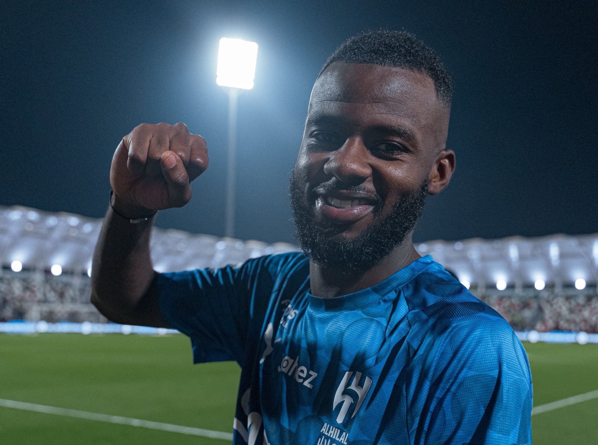 تمبكتي يغلق أبواب الليجا.. لماذا رفض صخرة الهلال الاحتراف الأوروبي؟