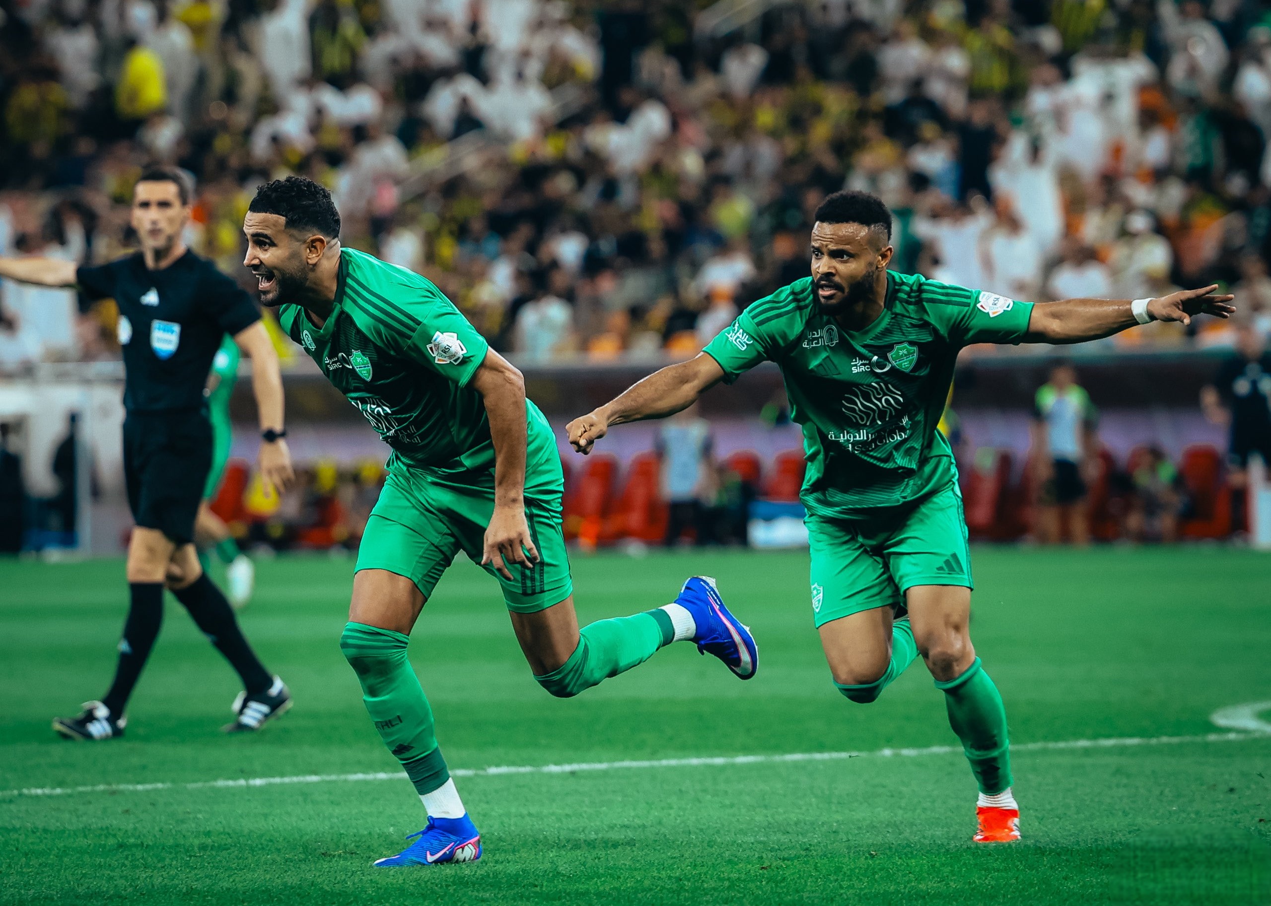 الأهلي يستعيد ورقة رابحة قبل موقعة القادسية.. ويايسله يجهز ثنائية الوسط