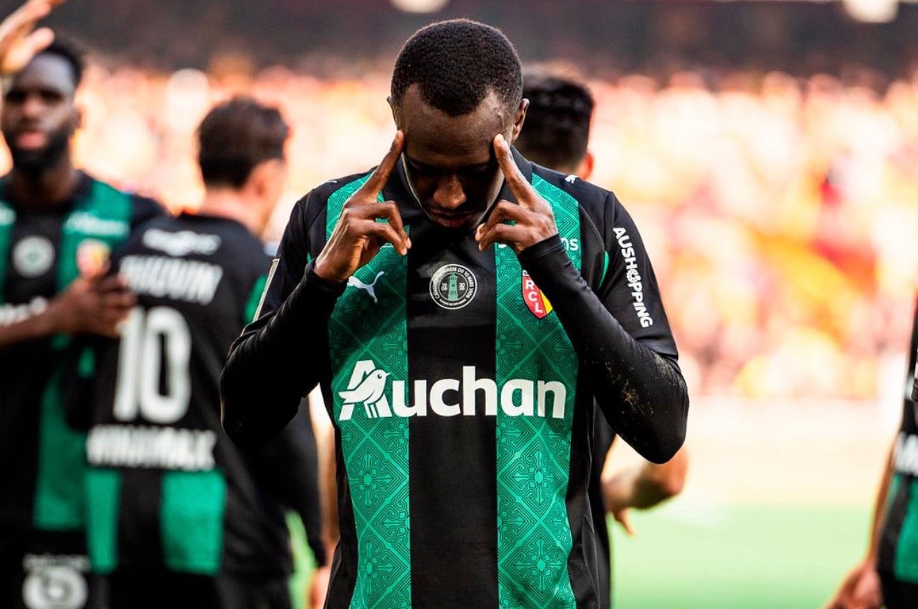 وكيل سعود عبدالحميد يحسم الجدل: هل فاوض النصر نجم لانس في الشتوية؟